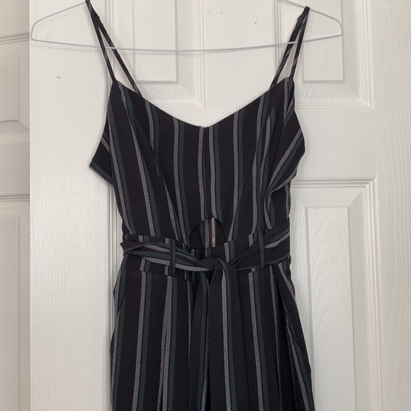 Leith green and black jumpsuit: Size Small - Picture 3 of 3